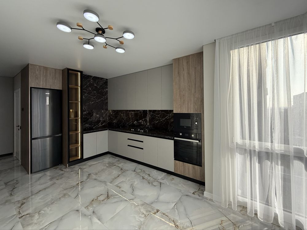 Центр , стильна 1кім+ кухня вітальня Новобудова на вул . Бандери! Івано-Франківськ - зображення 1