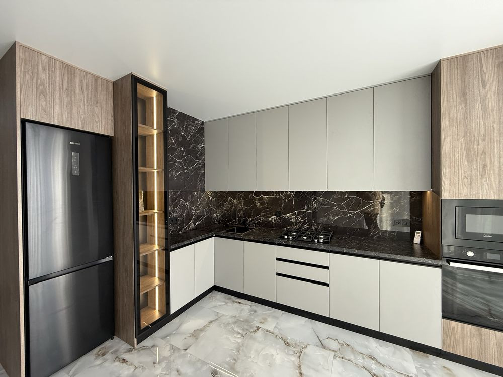 Центр , стильна 1кім+ кухня вітальня Новобудова на вул . Бандери! Івано-Франківськ - зображення 3