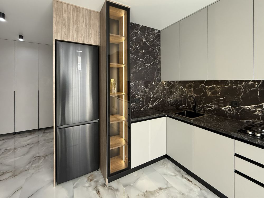 Центр , стильна 1кім+ кухня вітальня Новобудова на вул . Бандери! Івано-Франківськ - зображення 5