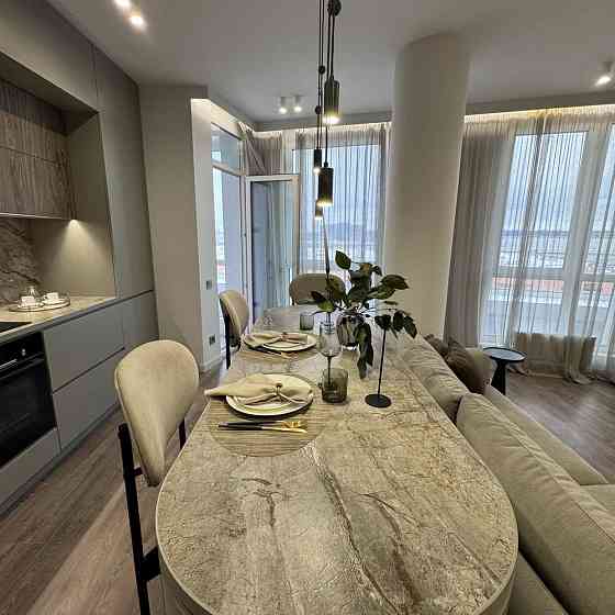 Двокімнатна квартира з ремонтом Киев