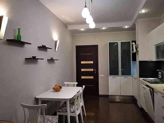 Без % Оренда 4-кімн. кв. Коперника, 12-д / Чорновола / Златоустівська Киев