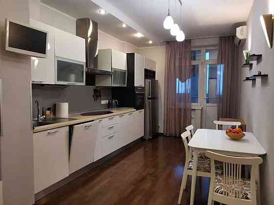 Без % Оренда 4-кімн. кв. Коперника, 12-д / Чорновола / Златоустівська Киев