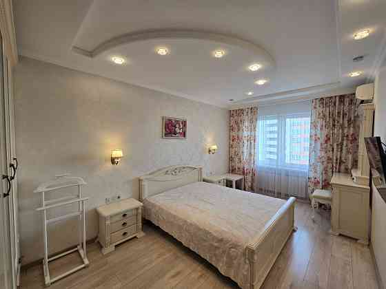 Урловская 20 Позняки Сдам Шикарную 3к квартиру Киев