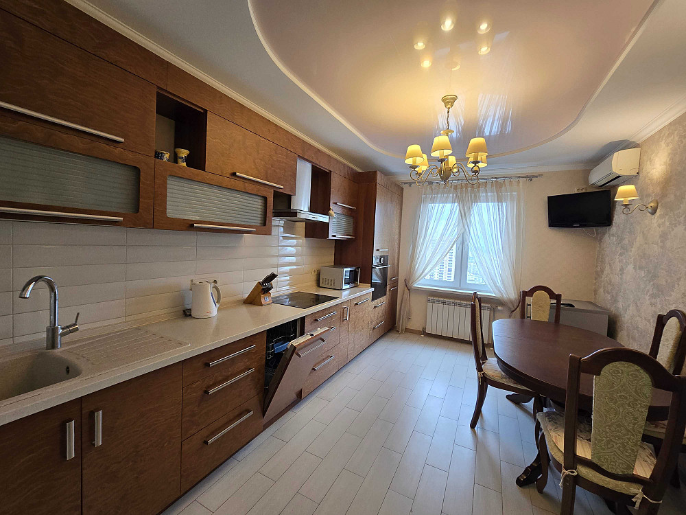 Урловская 20 Позняки Сдам Шикарную 3к квартиру Киев - изображение 1