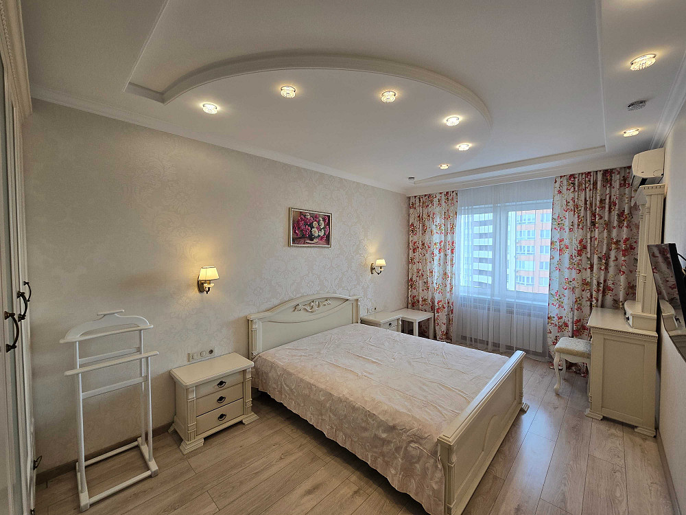 Урловская 20 Позняки Сдам Шикарную 3к квартиру Киев - изображение 4