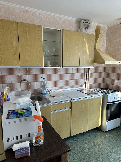 Сдам 4х ком.квартиру Рабочим, Командировочным Черноморск - изображение 3