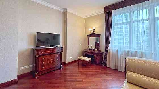 Перша здача! 3к квартира з ТЕРАСОЮ на Печерську Киев