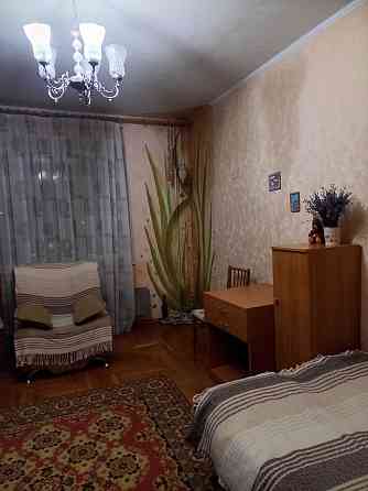 Квартира Позняки 5 минут залог половина Киев