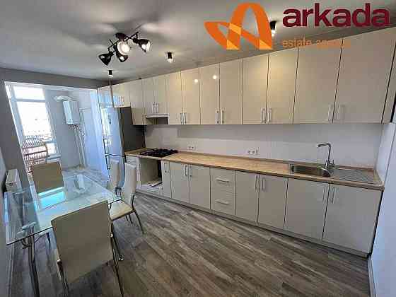 Продається 1 кімнатна квартира по вул. Івасюка 10. БК Ярковиця Івано-Франківськ