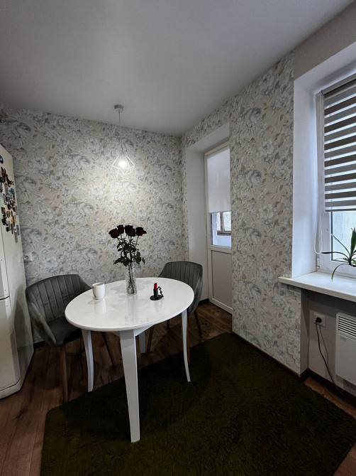 Продам однокімнатну квартиру на Броварі Коростень - зображення 1