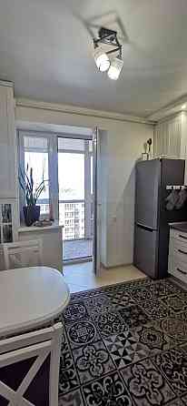 Продаж квартири в ЖК Версаль Парк,  2 кімнати, 64м2 з дорогим ремонтом Ірпінь