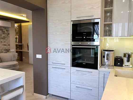 Левобетежный продам квартиру 91м2 с дизайнерским ремонтом Дніпро