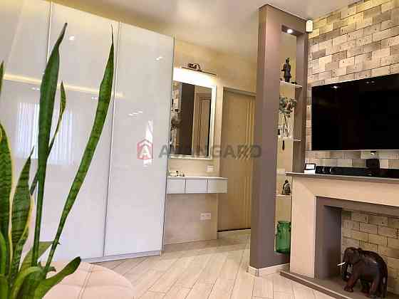 Левобетежный продам квартиру 91м2 с дизайнерским ремонтом Дніпро