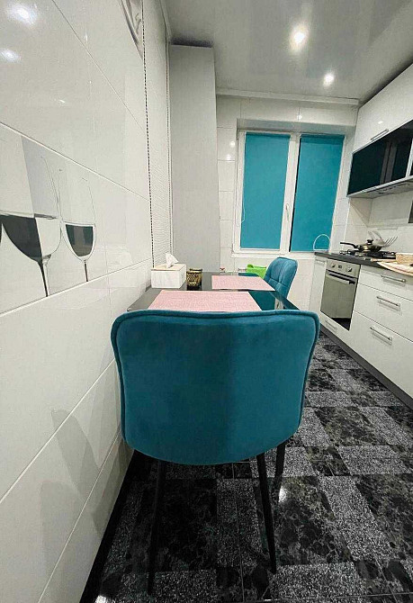 Здам 2-х кімнатну просторову квартиру 56 кв.м. Дніпро - зображення 5