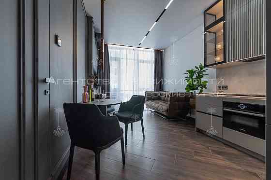 Аренда 1 к кв 43 кв м ЖК Новопечерские Липки Драгомирова Верхогляда Киев