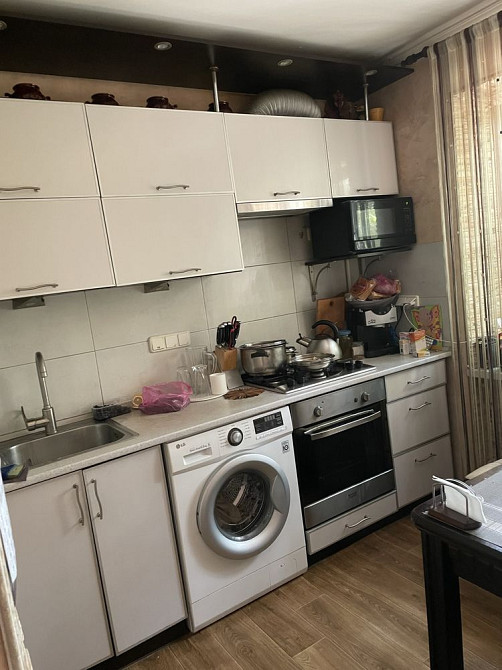 Сдам 2-ную квартиру р-н Черемушки ул Космонавтов / 1-я станция Люст д Одеса - зображення 2