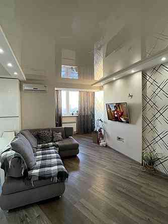 Сдам 3-ком квартиру Дафи район Гагарина /закрытый двор Дніпро