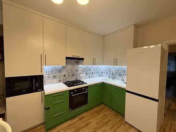 Продам шикарну двокімнатну квартиру з дорогим ремонтом Все залишається Ірпінь