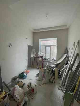 Продаж Квартири в Центрі 85м2 вул. Богдана Хмельницького Золоті Ворота Киев