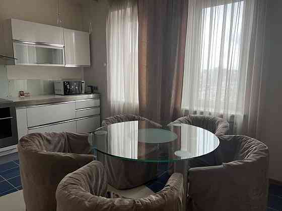 Аренда 3-кімнатної квартири, вул.Ковпака,17 Киев