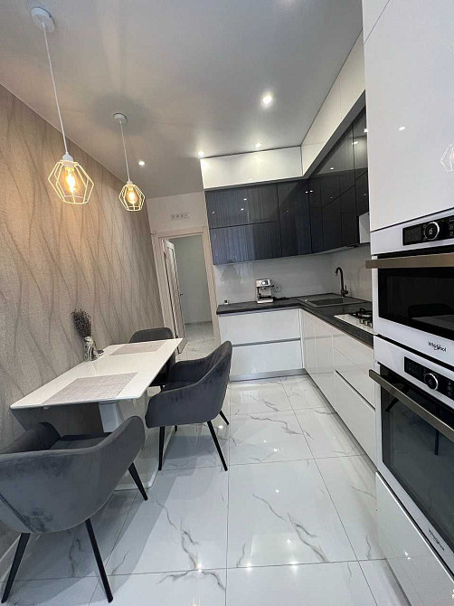 Оренда 2 кімнатної квартири по пр. Чорновола у "Авалоні", перше кільце Львів - зображення 2