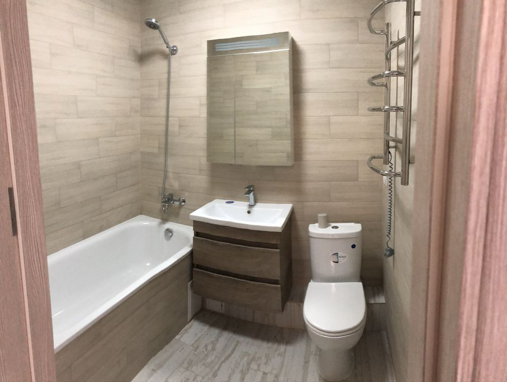 Видова двокімнатна квартира з ГЕНРАТОРОМ біля метро Харківська Киев - изображение 2