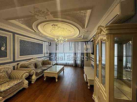 Оренда 2-кім квартири 85м2 в ЖК Парк-хол Горький, Антоновича,131 Киев