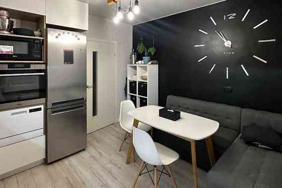 Оренда квартири Голосіїво 15хв метро Ясинуватський пров. 2кім. 1 пов. Киев