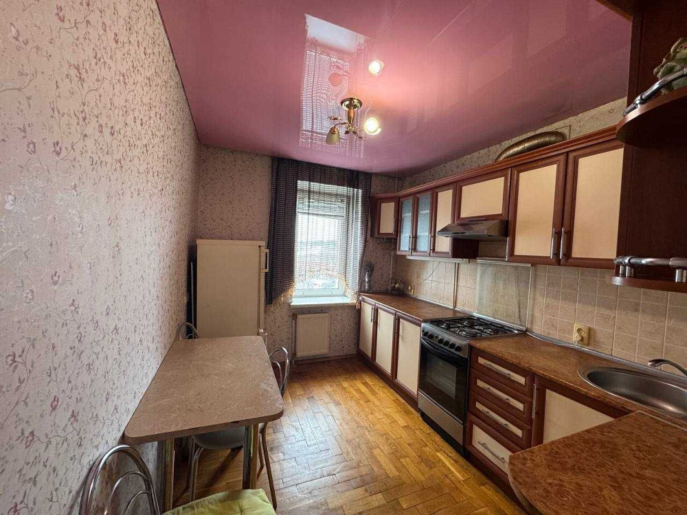 Оренда 2-кімнатної квартири на вул. Кулика і Гудачека Ровно - изображение 4