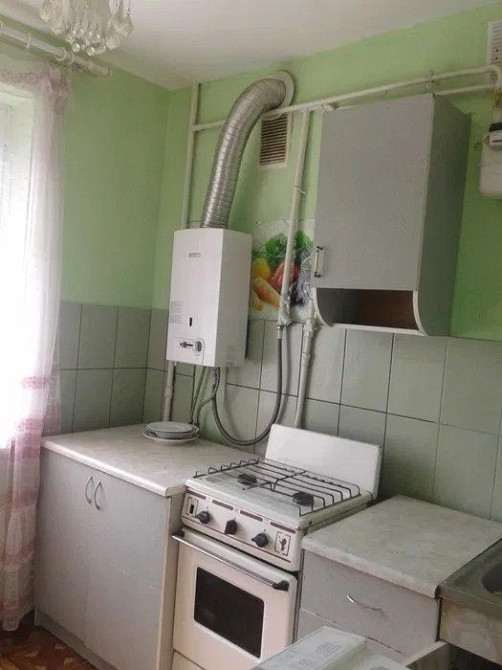 Терміновий продаж 1 кімн квартири в центрі, вул.Галицька ( універмаг) Івано-Франківськ - зображення 1