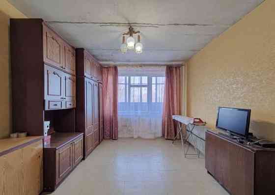 Продам 1-к квартиру 40 м2 на ж/м Тополь район к-ра Сич, ТЦ Терра Дніпро