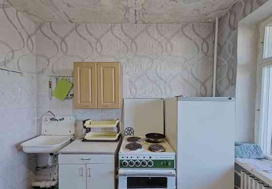 Продам 1-к квартиру 40 м2 на ж/м Тополь район к-ра Сич, ТЦ Терра Дніпро