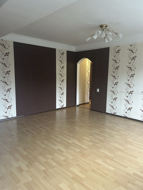 Продам квартиру від власника вільна до заселення Привокзальна Киев - изображение 1