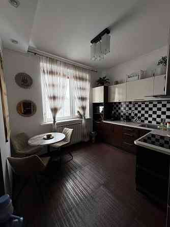 Продаж, 42.2м2, Прт Володимира Івасюка, 2г. 20й пов. Киев