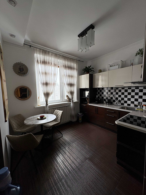 Продаж, 42.2м2, Прт Володимира Івасюка, 2г. 20й пов. Киев - изображение 2