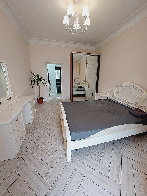 Свободна. Сдам 3-х комнатную квартиру на Слободке, ул. Ядова. Одеса - зображення 1