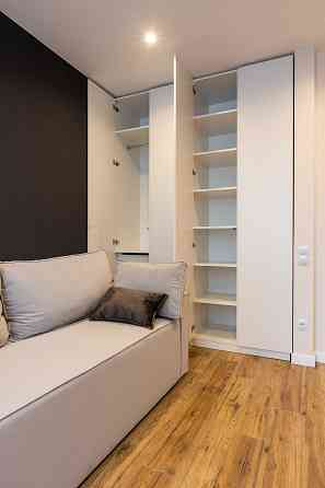 Здам 1-кімнатну квартиру ЖК Варшавський(власниця).Дизайнерський ремонт Киев