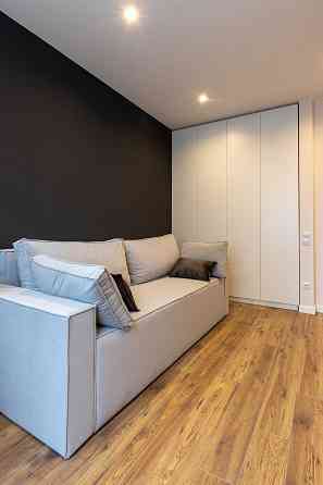 Здам 1-кімнатну квартиру ЖК Варшавський(власниця).Дизайнерський ремонт Киев