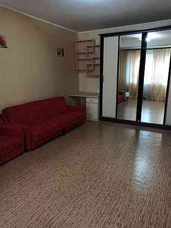 1 кімн. квартира вул. Ак.Кіприанова 2 метро 10 хвилин Киев