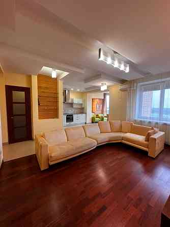 3-х кім. з видом на Дніпро, ЖК Оазіс, просп. Івасюка 10-а, Оболонь Киев