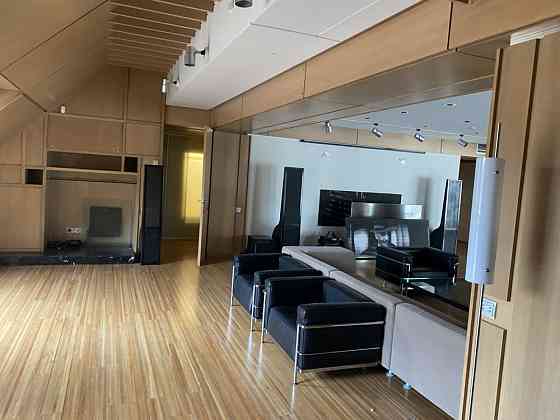 Аренда 3х квартиры Льва Толстого центр Ботанический сад Киев