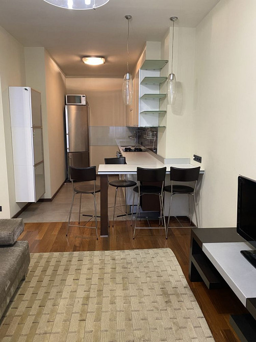 Аренда 4 Комнатная Волошская 18 Подол Киев - изображение 3