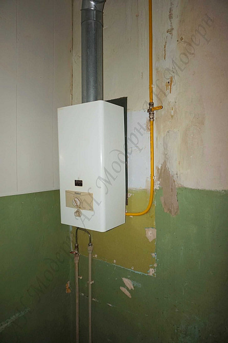 Простенька та недорога 3-кім.кв. у цегляному будинку продаж Харків Харьков - изображение 1