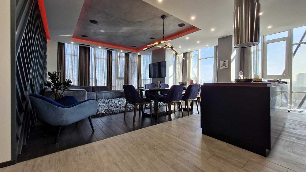 Продаж 3-к кварт. 175.2 м2, ЖК Sherwood, Солом'янський р-н, Відеоогляд Киев - изображение 1