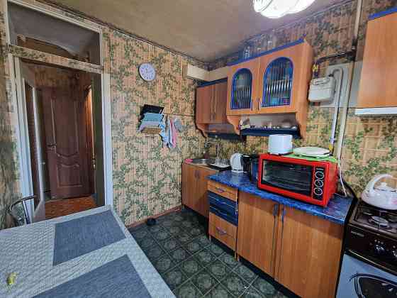 Продам 3к левый берег 4этаж ул. Янтарная Клочко Днепр