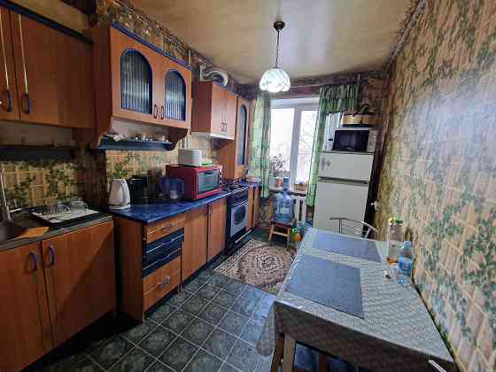 Продам 3к левый берег 4этаж ул. Янтарная Клочко Днепр