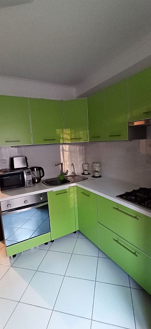 Сдам 2 х к.кв.в центре Космоса Запорожье - изображение 1