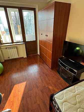 Здам 3 квартиру на Печерську станція метро Звіринецька Киев