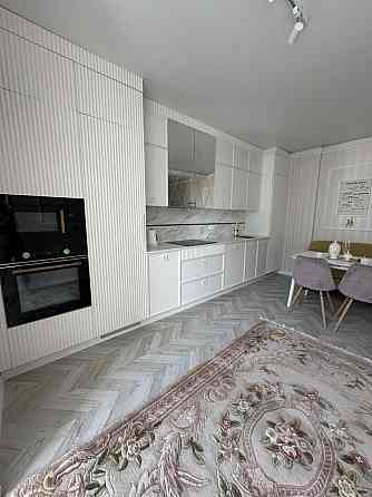 Оренда дорогоі квартири в Гранд бурже. 2 спальніі кухня-вітальня Ирпень