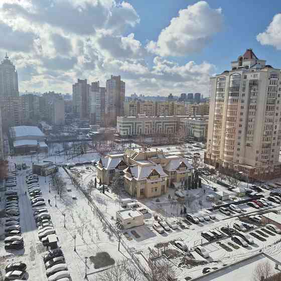 Оренда 1-кімн. п-т Володимира Івасюка 20-А, ст.метро "Мінська". Киев